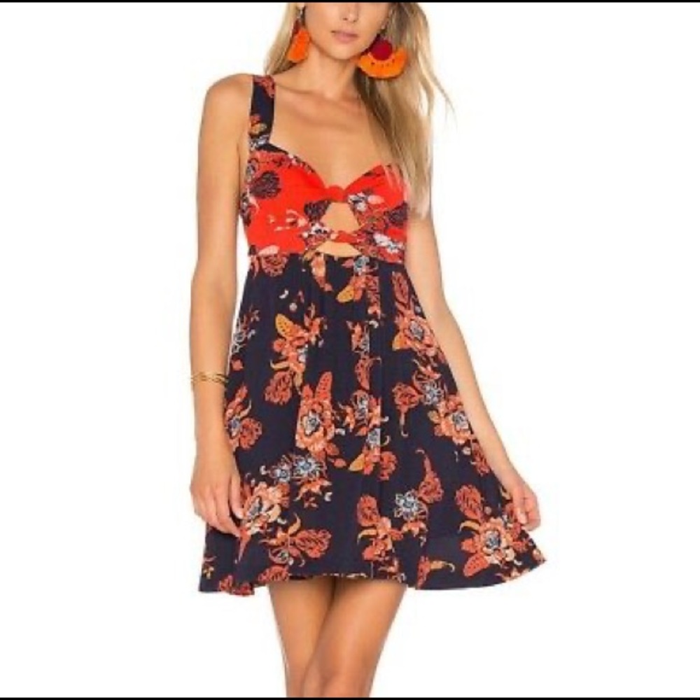 $128 FREE PEOPLE BABY IT'S YOU FLORAL PRINT V-NECK MINI-DRESS NAVY COMBO